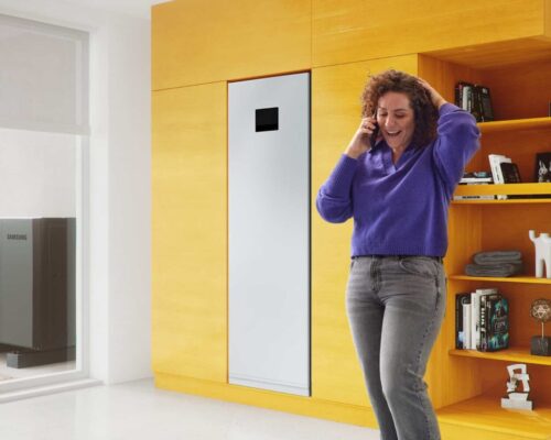 EHS-_ClimateHub-_2024_Lifestyle-images-yellow-room_jpg_B2B-scaled-2000x1000 EHS-_ClimateHub-_2024_Lifestyle-images-yellow-room_jpg_B2B-scaled-2000x1000